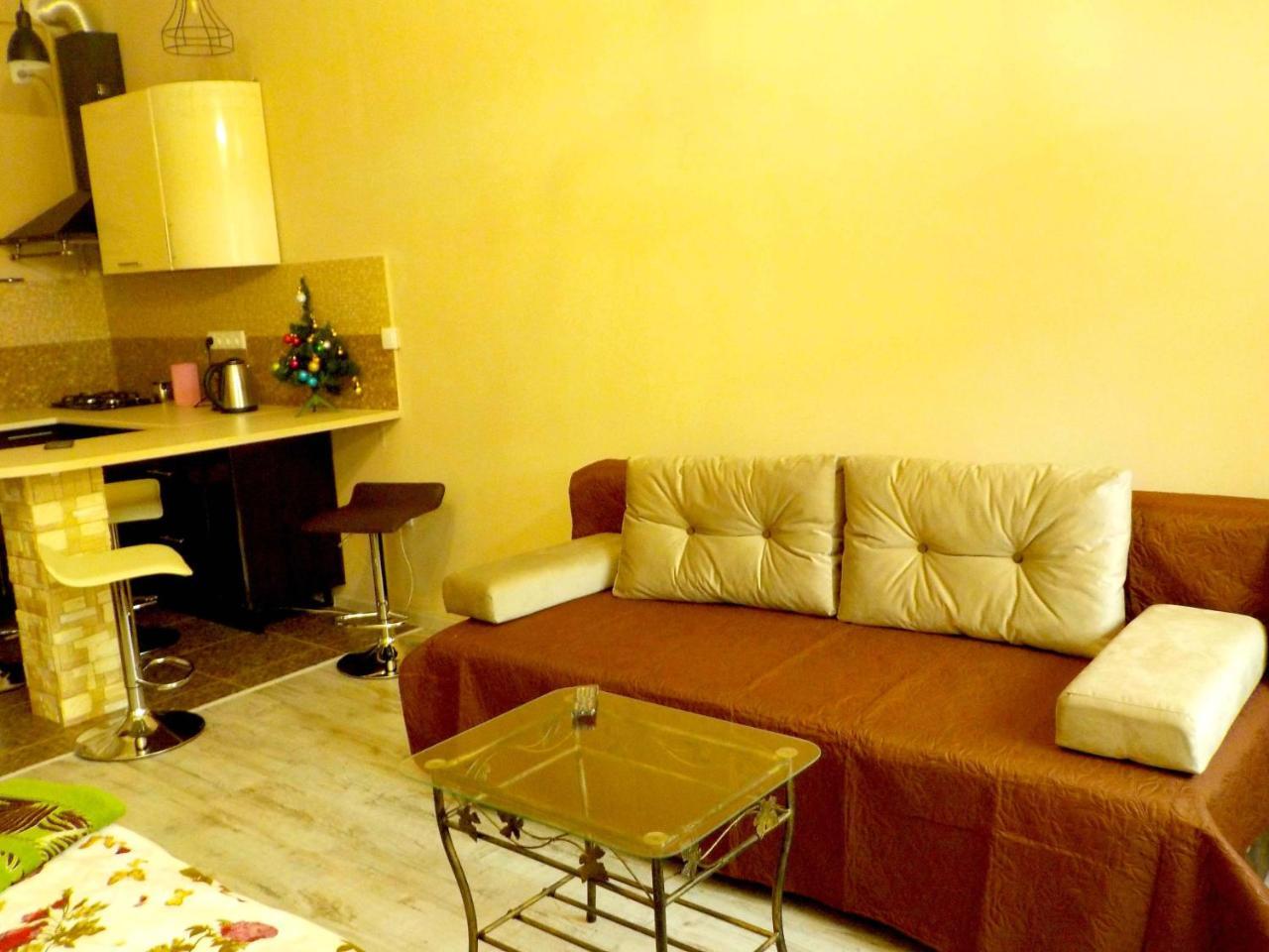 With Dom Studio Apartment ลวีฟ ภายนอก รูปภาพ